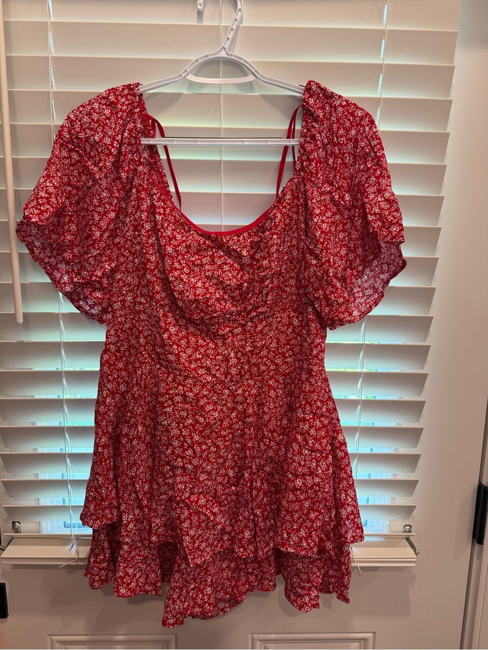 Red Floral Puff-Sleeve Mini Romper